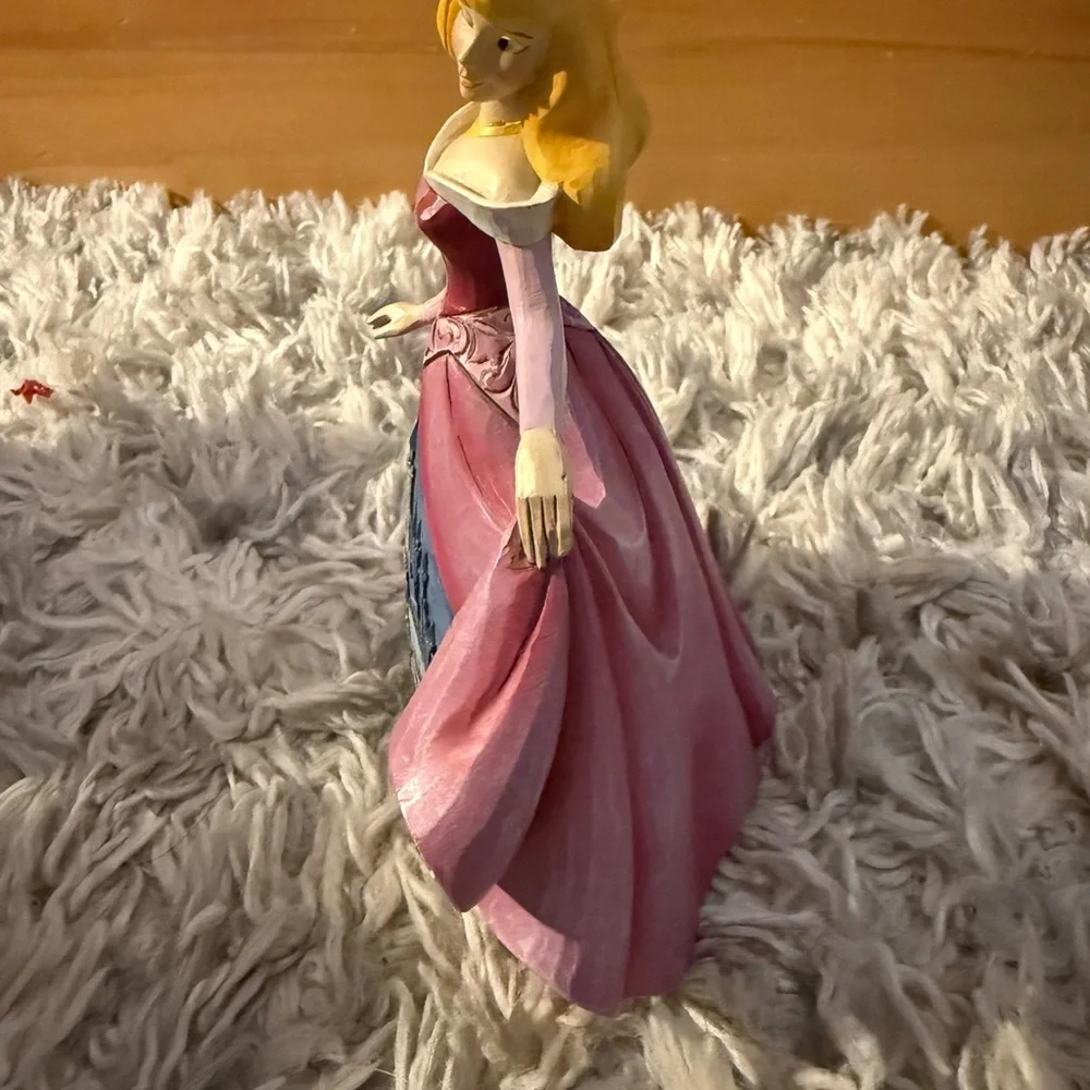 Disney Showcase Collection Figurine Base - Picture 5 of 8